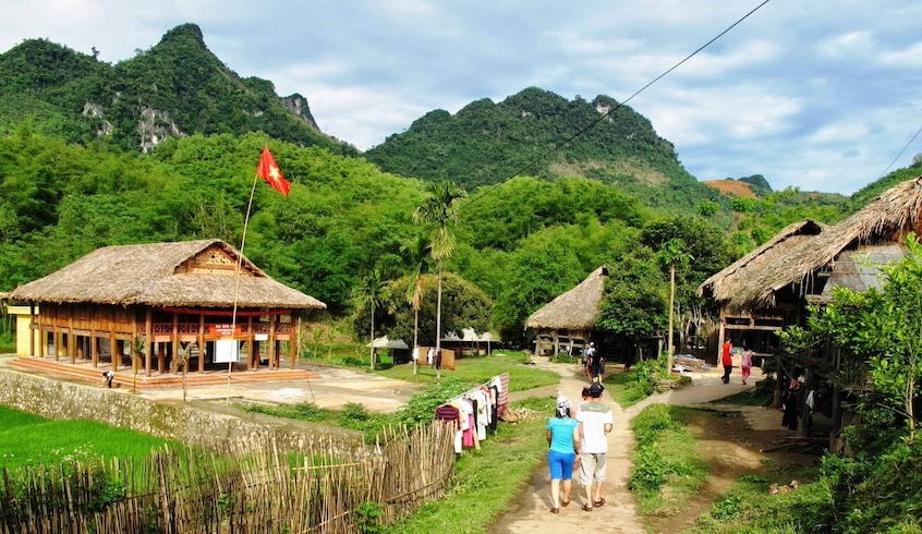 du-lich-hoa-binh3